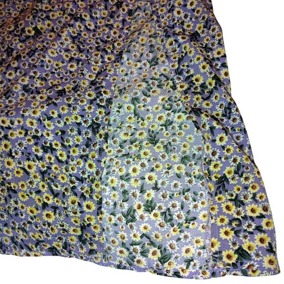 Winter Bloom — Hippie Rose Lilac Sweater + Gifted Daisy Skirt - Picture 5 of 9